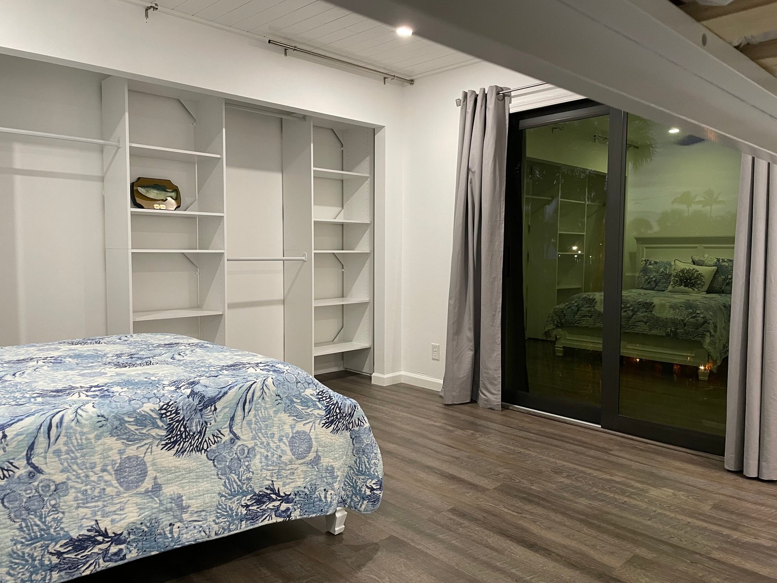 1420 Ocean Way photo 4